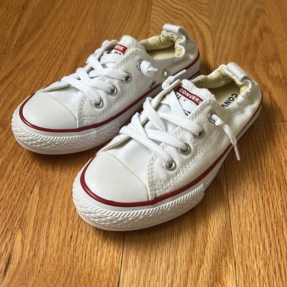 Converse Chuck Taylors Sneakers White Size 1 Juniors Slip On - Picture 2 of 12